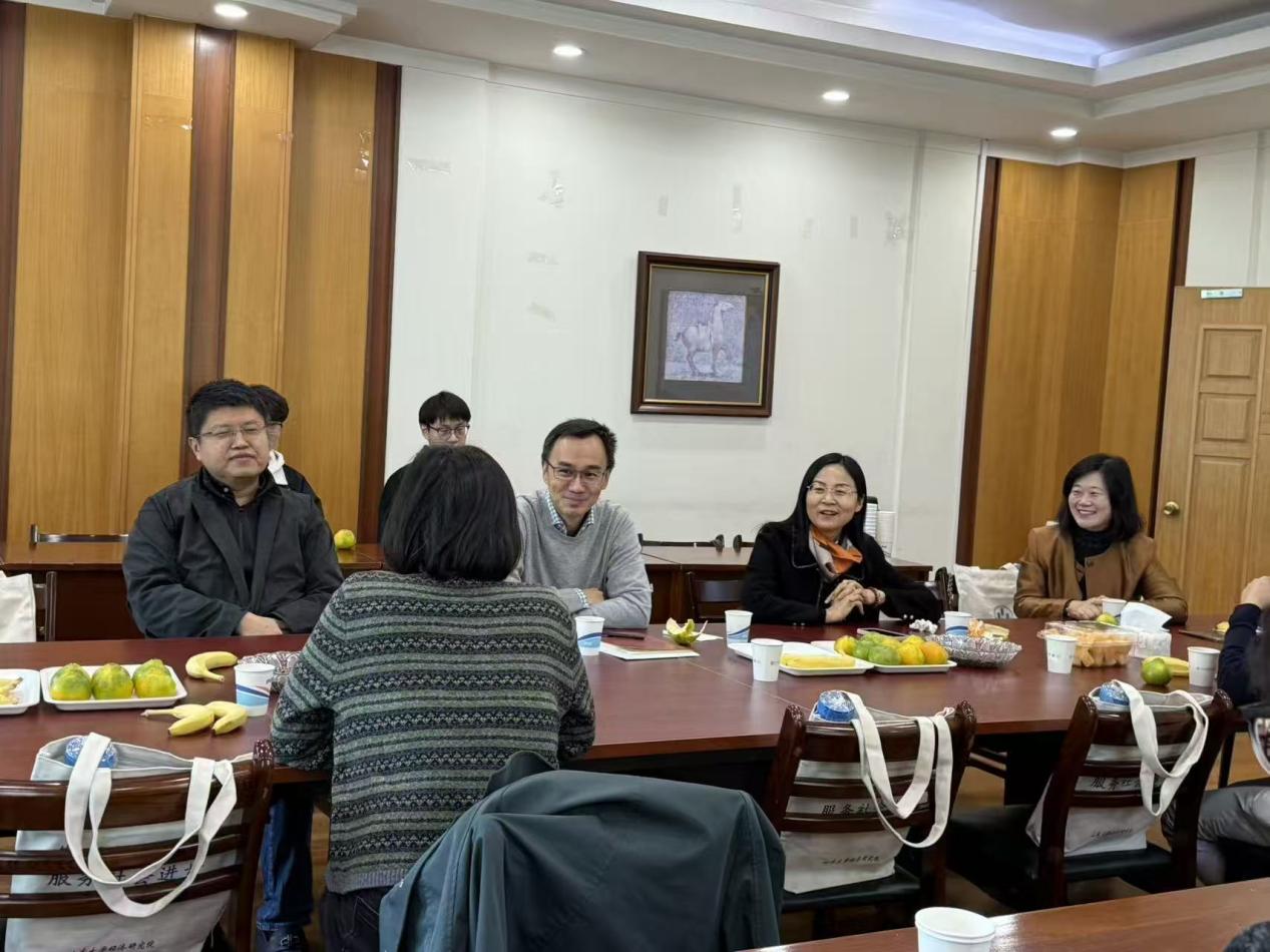 9acfff94d1d590e42a9077d8bce5f7b0